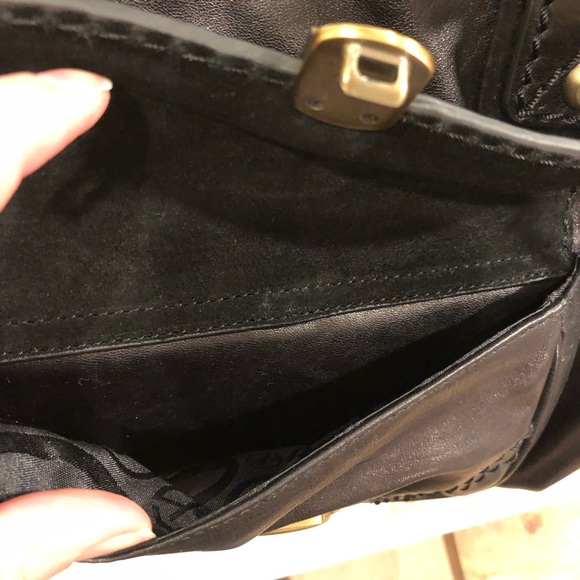 NWOT Francesco Biasia lock & key leather purse - Picture 7 of 8